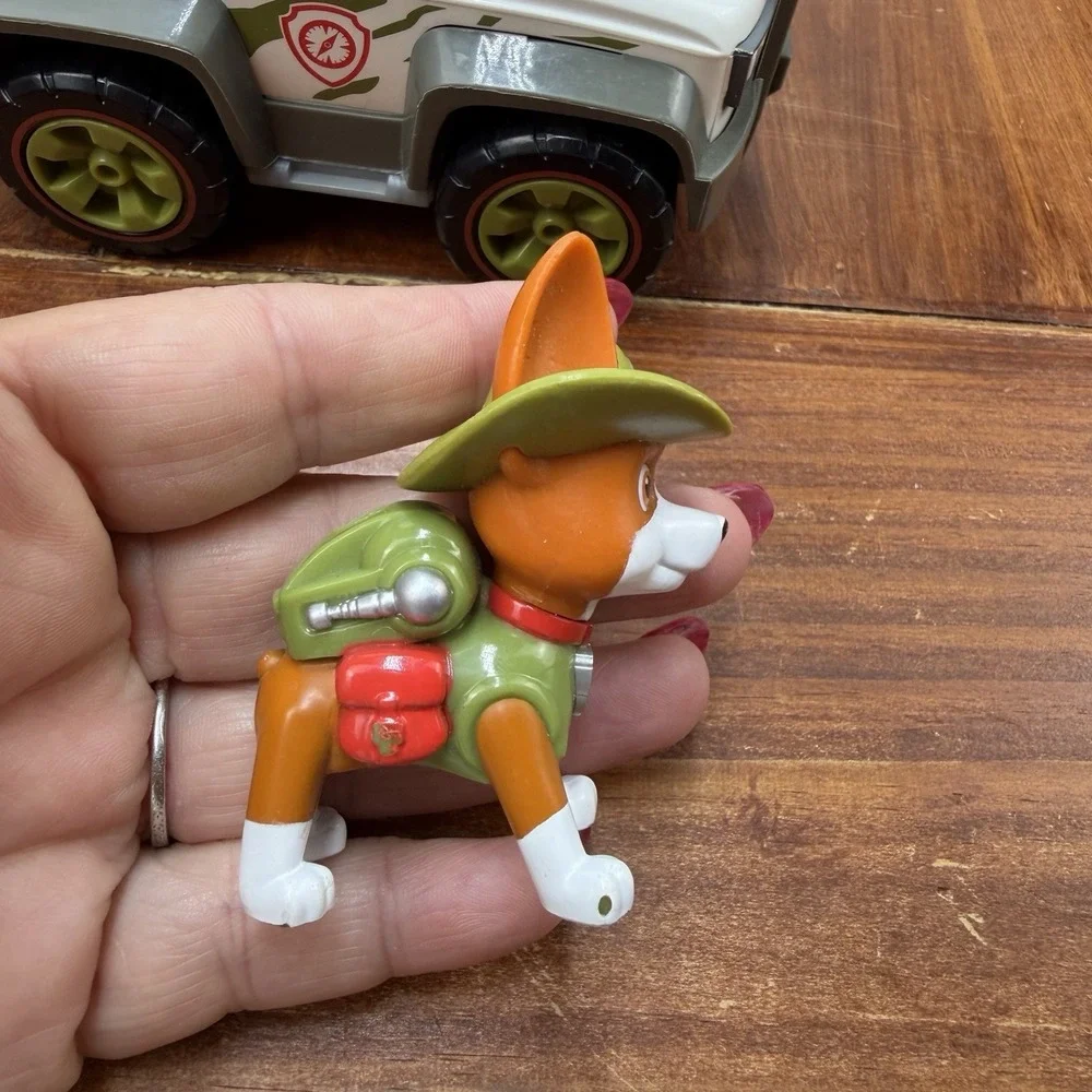 Paw Patrol Tracker Vehicle Jungle Cruiser Rescue Jeep w/Figure